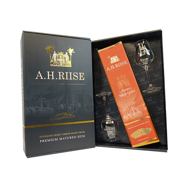 A. H. Riise XO Reserve Superior Cask inkl. 2 glas i gaveske
